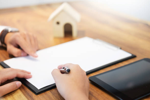  Как убедиться в законности аренды жилья: проверка документов собственника
